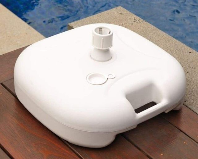 Coolaroo Water Filled Umbrella Base