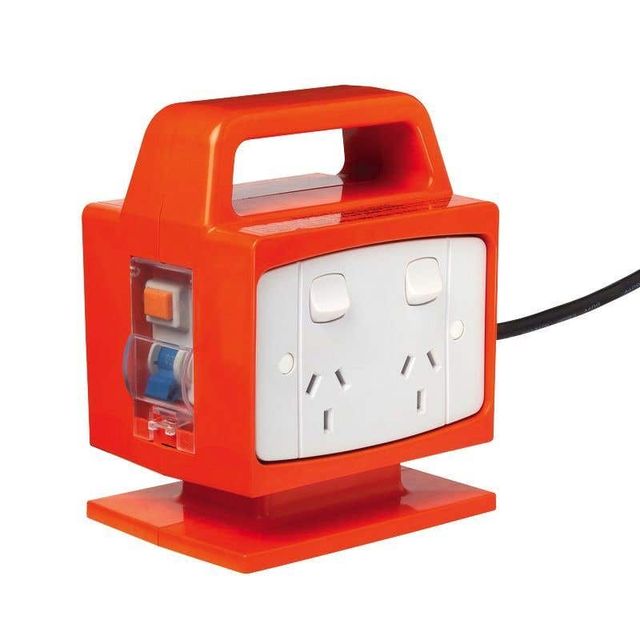 Arlec Portable Power Block With Safety Switch 4 Outlet