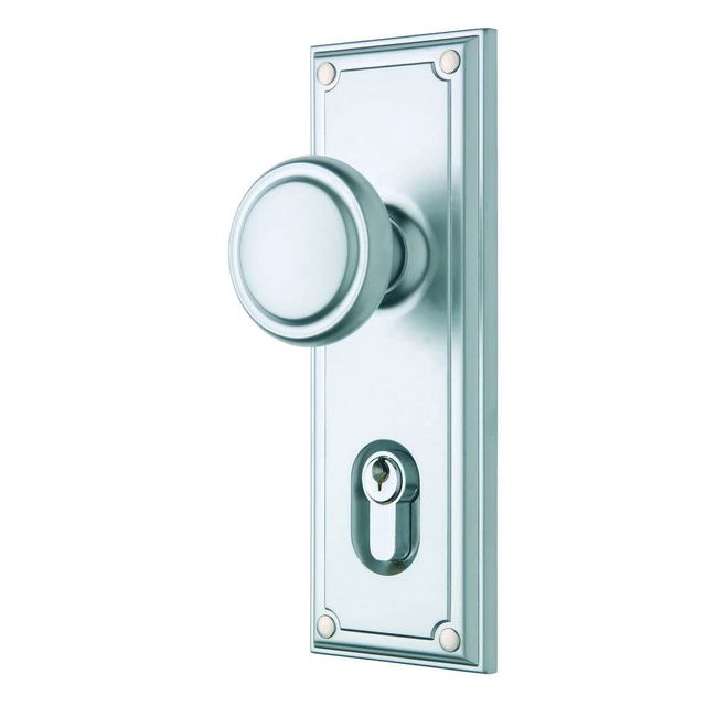 Gainsborough Trilock Align Entrance Leverset Double Cylinder Satin Chrome