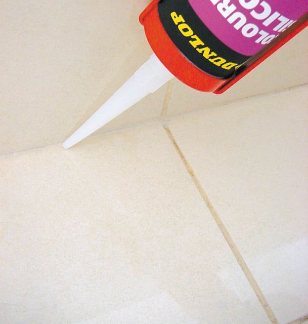 Dunlop Coloured Silicone - Ultra White 310ml