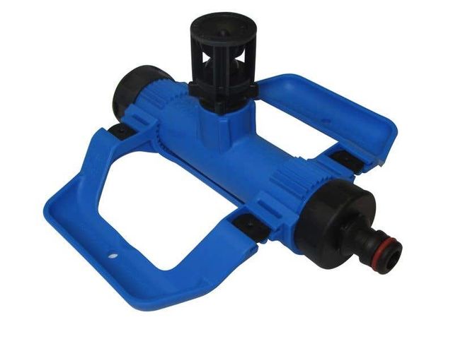Wobble-Tee Clever Drop Sprinkler